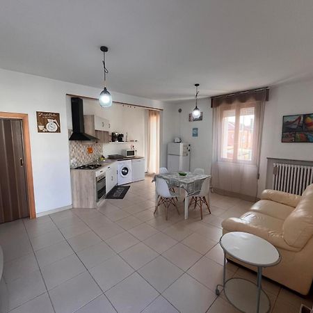 Good House- Ampio Appartamento Vicino Al Mare Rimini Dış mekan fotoğraf
