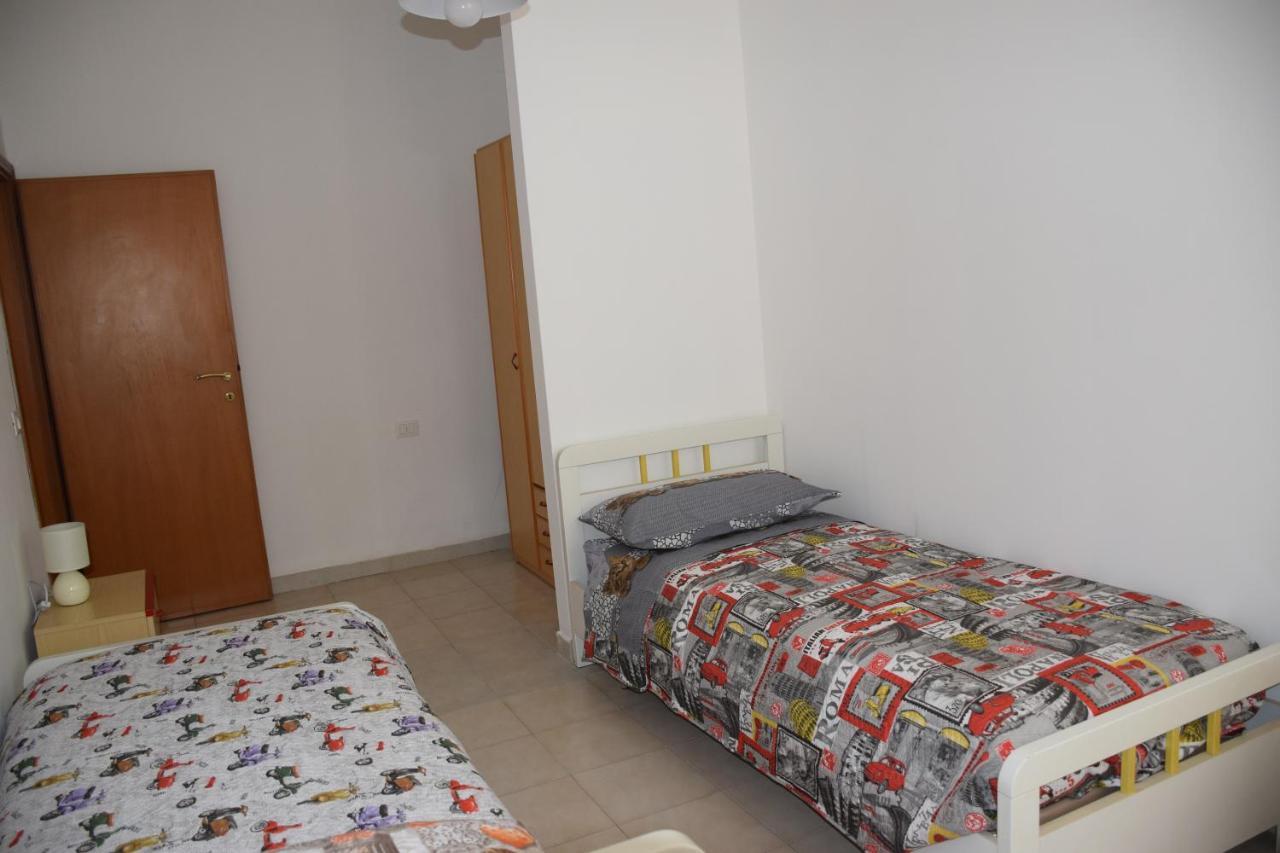 Good House- Ampio Appartamento Vicino Al Mare Rimini Dış mekan fotoğraf